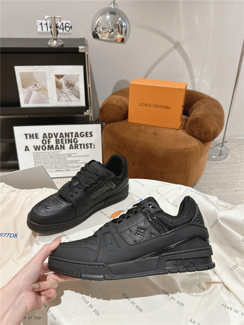 l0vis Vvtt0n lv trainer women¡¯s sneakers in black