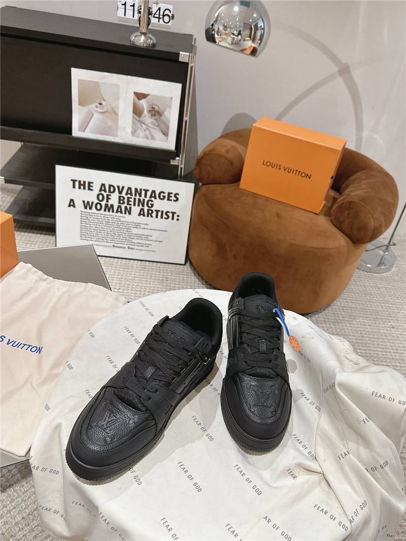 l0vis Vvtt0n lv trainer women¡¯s sneakers in black