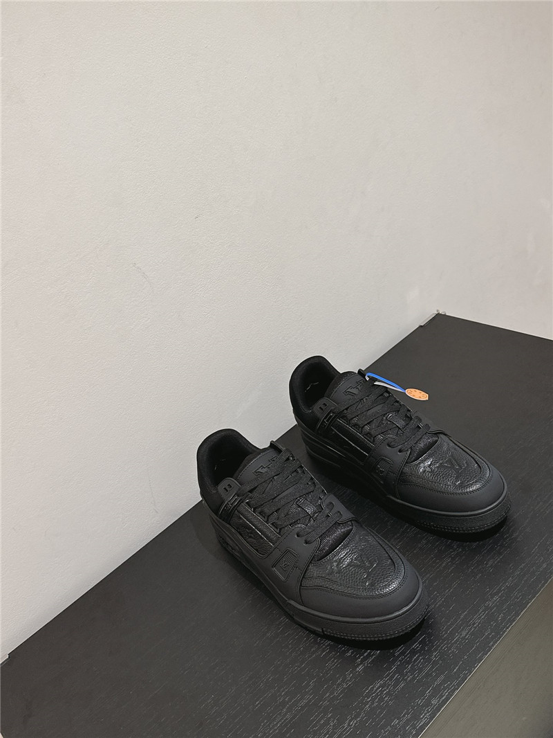 Louis Vuitton LV Trainer Women¡¯s Sneakers in Black