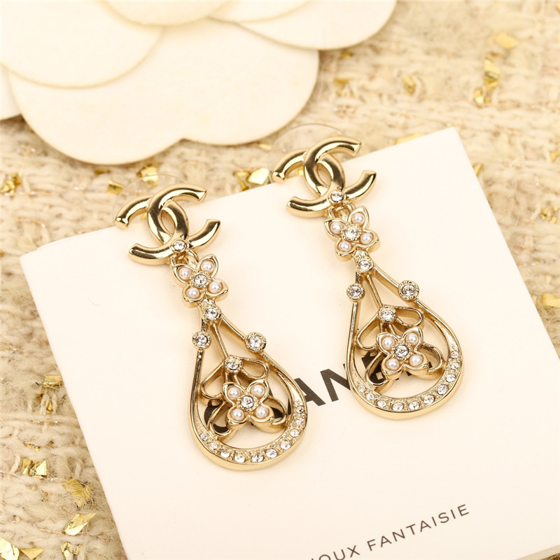 Chanel small flower double c earrings