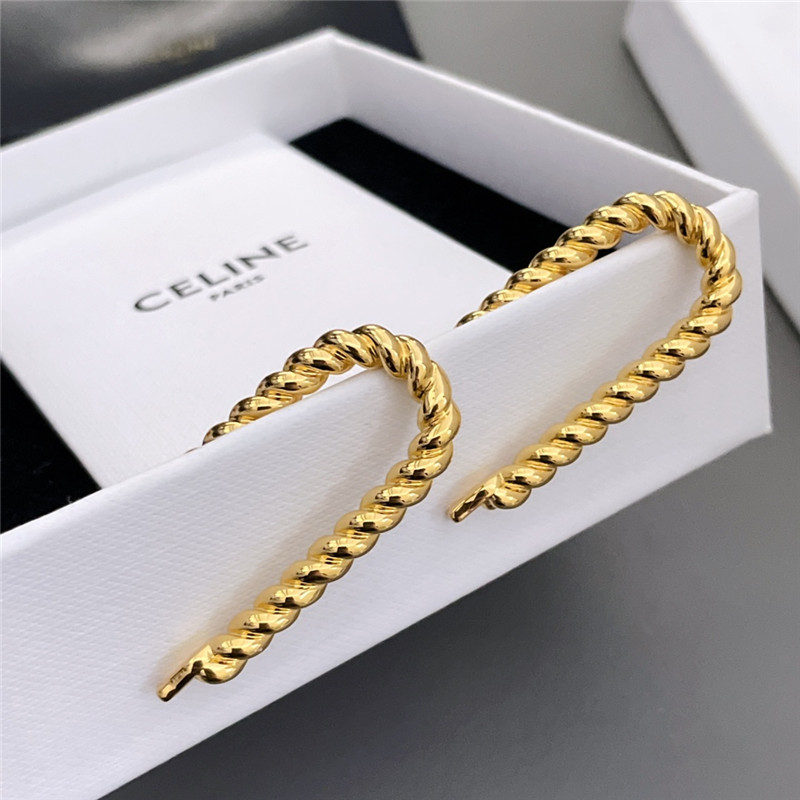 Ce1i*e minimalist design earrings