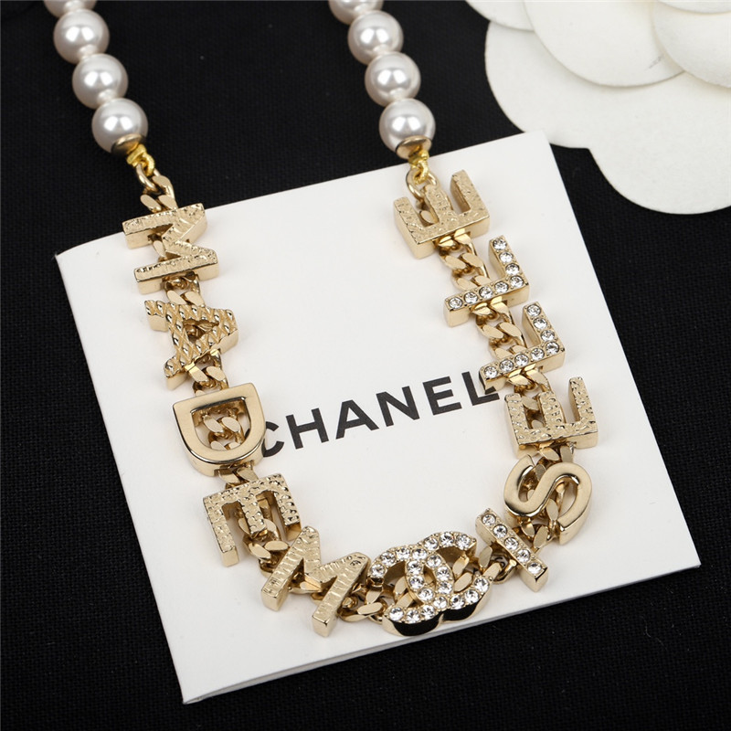 Chanel pearl letter choker necklace