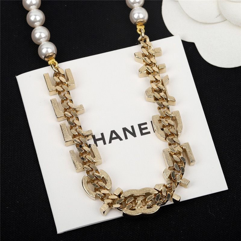 Chanel pearl letter choker necklace