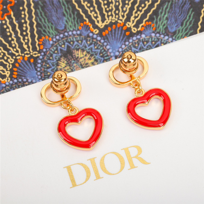 D10r love pattern earrings