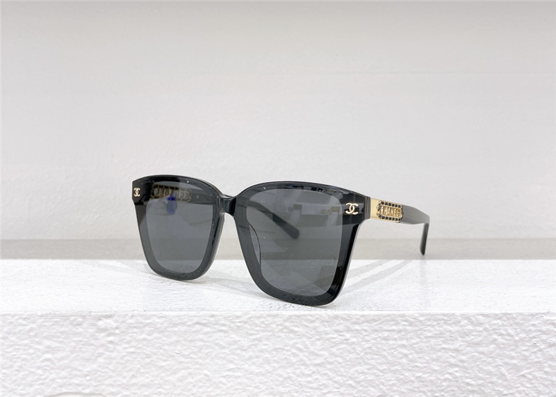 Chanel fashionable luxury sunglasses