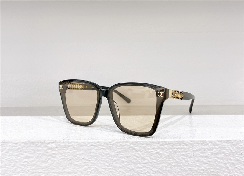 Ch**el fashionable luxury sunglasses