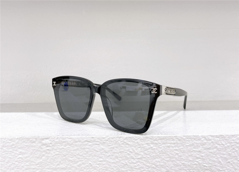 Ch**el fashionable luxury sunglasses
