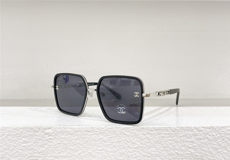 Ch**el fashionable sunglasses