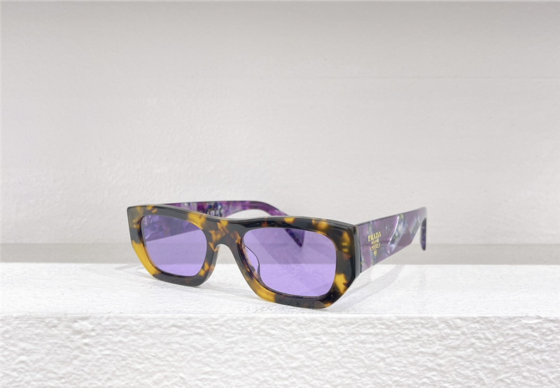 Pra*a new low-key luxury sunglasses