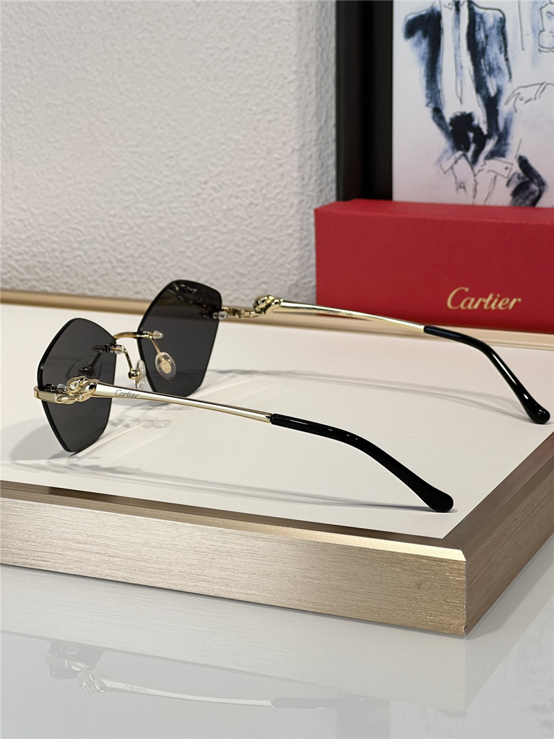Ca*t1er ultra-light titanium frame series sunglasses