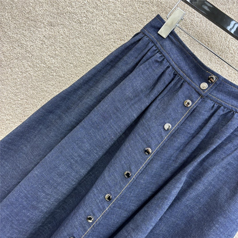 D10r buttoned long skirt replica d&g clothing