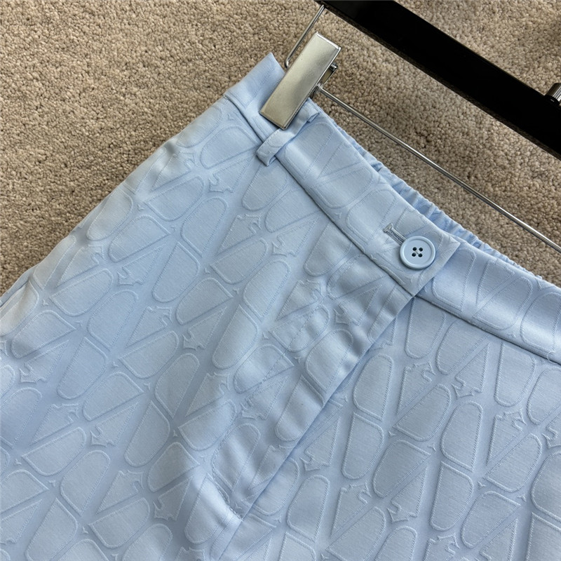 Va1e*ntin0 embroidered letter a line shorts replica clothing sites