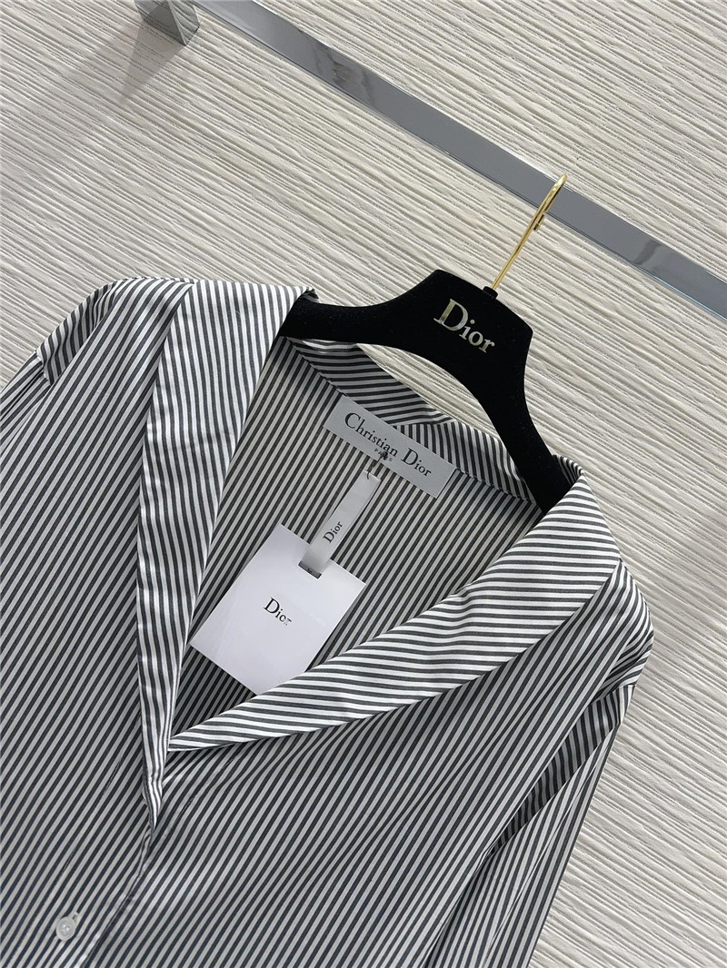 D10r striped off-shoulder shirt replica designer clothes