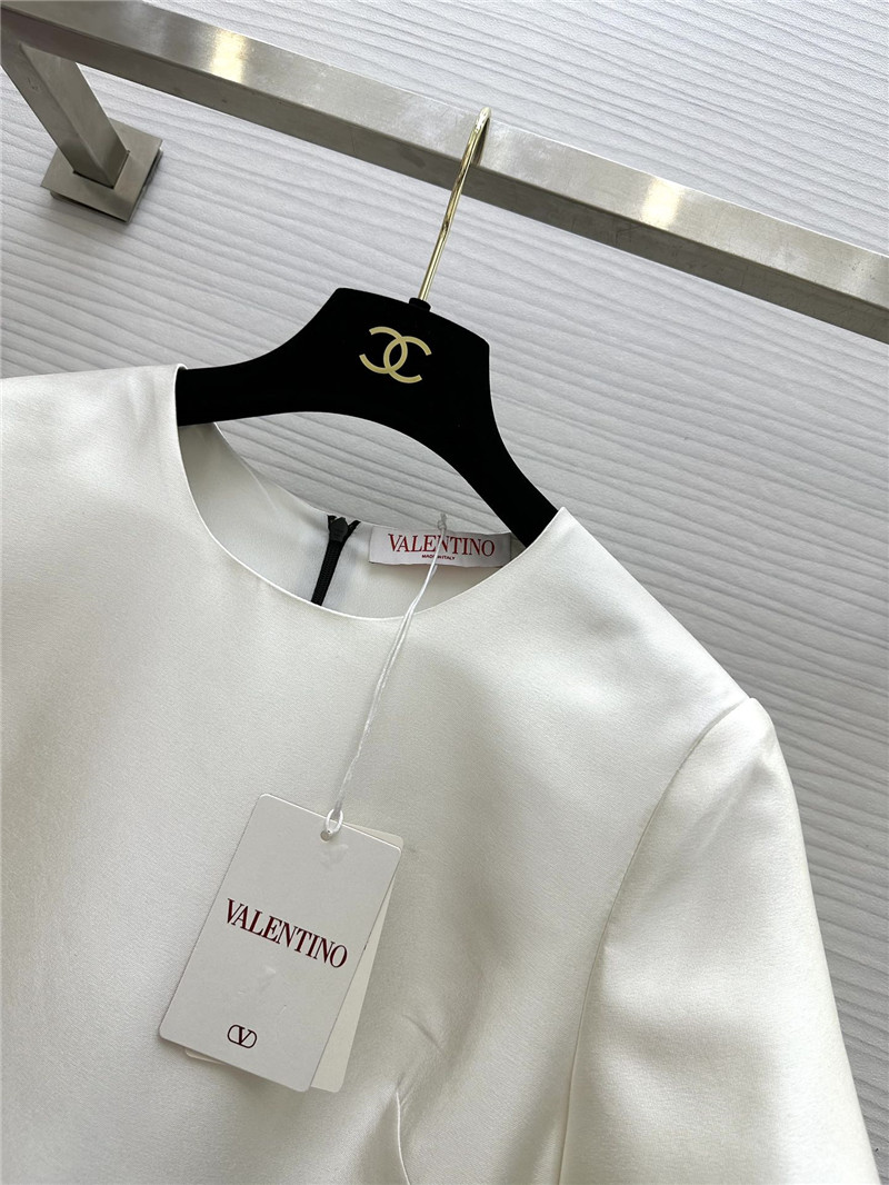 Va1e*ntin0 contrast rose short-sleeved dress replica d&g clothing