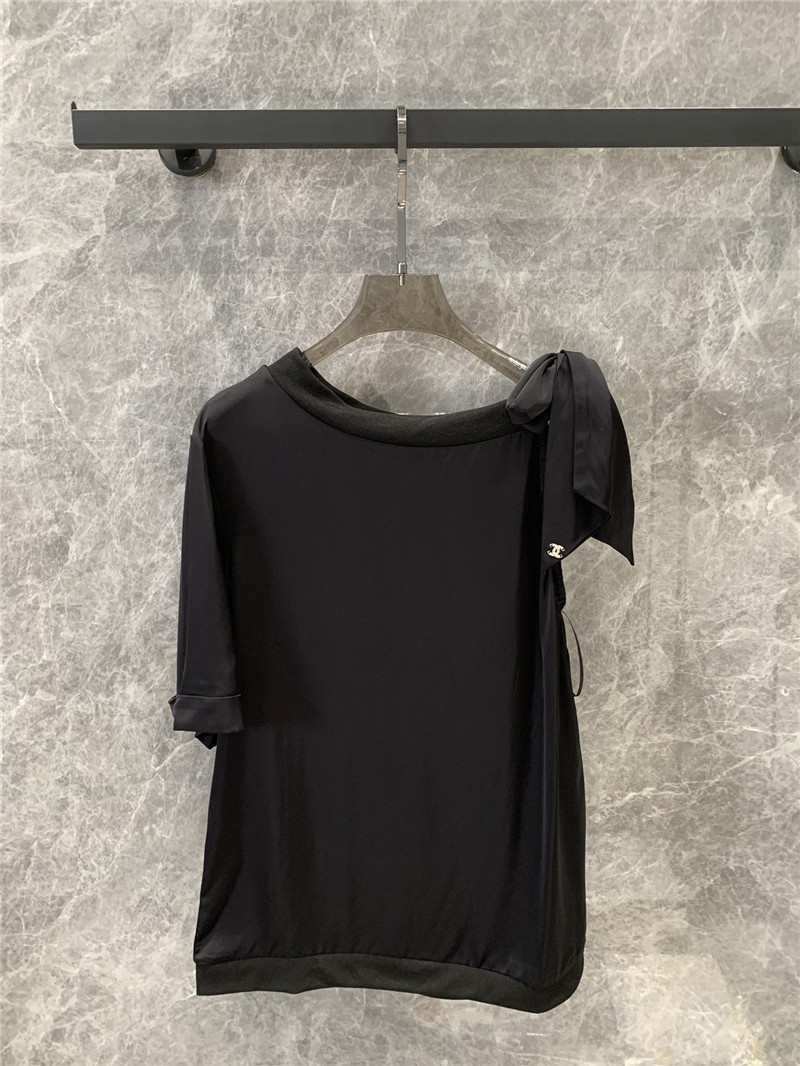 Chanel round neck single sleeve top replica designer clothes