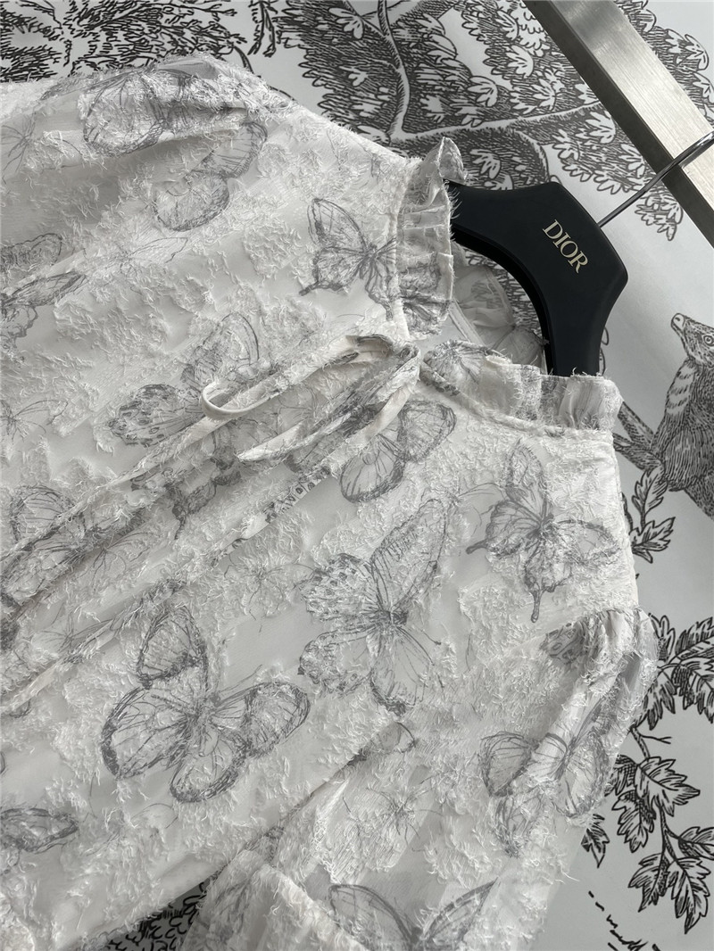 D10r butterfly ear wood collar dress replica designer clothing websites