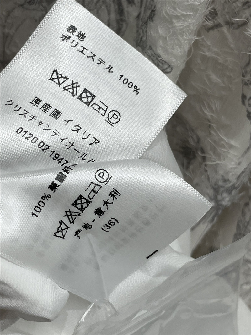 D10r butterfly ear wood collar dress replica designer clothing websites