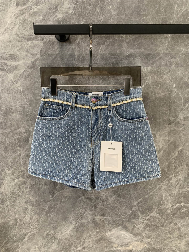 Ch**el back pocket logo denim shorts replica clothes