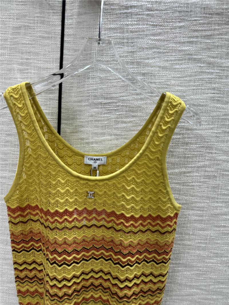 Ch**el wavy knitted vest replica designer clothes