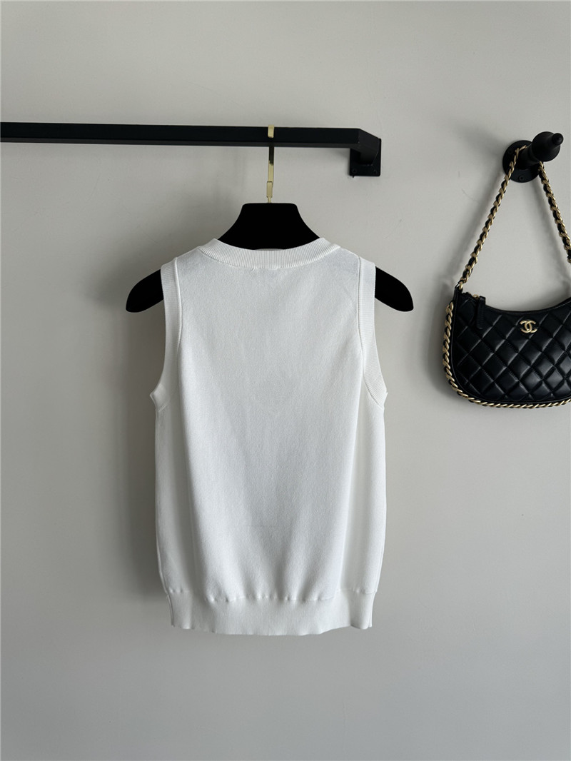 L0ew* heavy industry embroidery pattern t-shirt replicas clothes