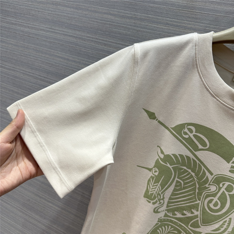 Bv*b*rry short sleeve t-shirt replicas clothes