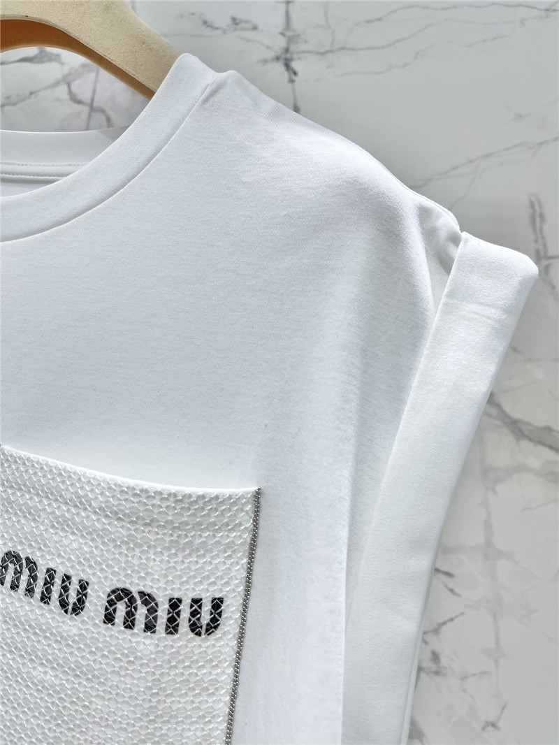 M1um1u embroidered pocket sleeveless top replicas clothes