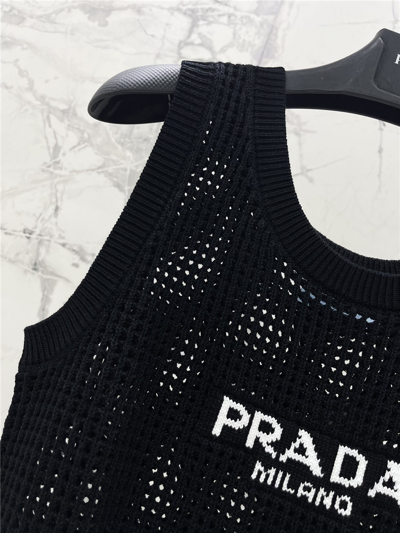 Pra*a hollow knitted vest replica designer clothes
