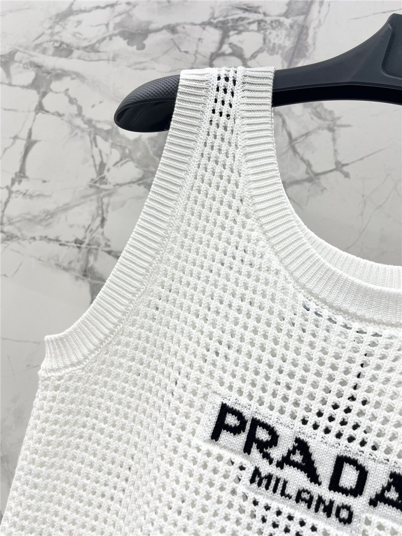 Pra*a hollow knitted vest replica designer clothes