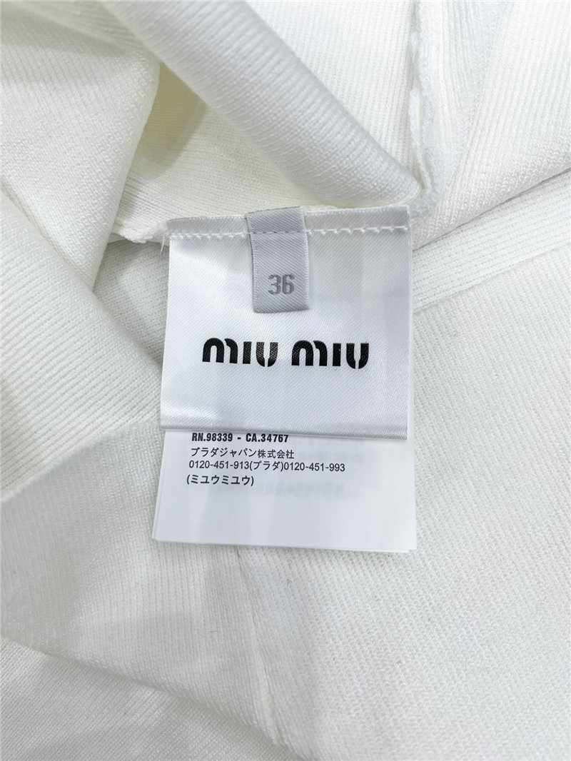 M1um1u studded u-neck knitted t-shirt replica d&g clothing