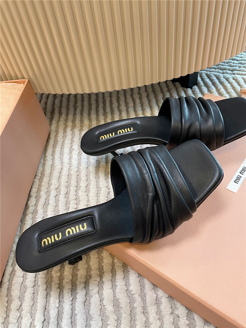 miumiu casual slippers maison margiela replica shoes