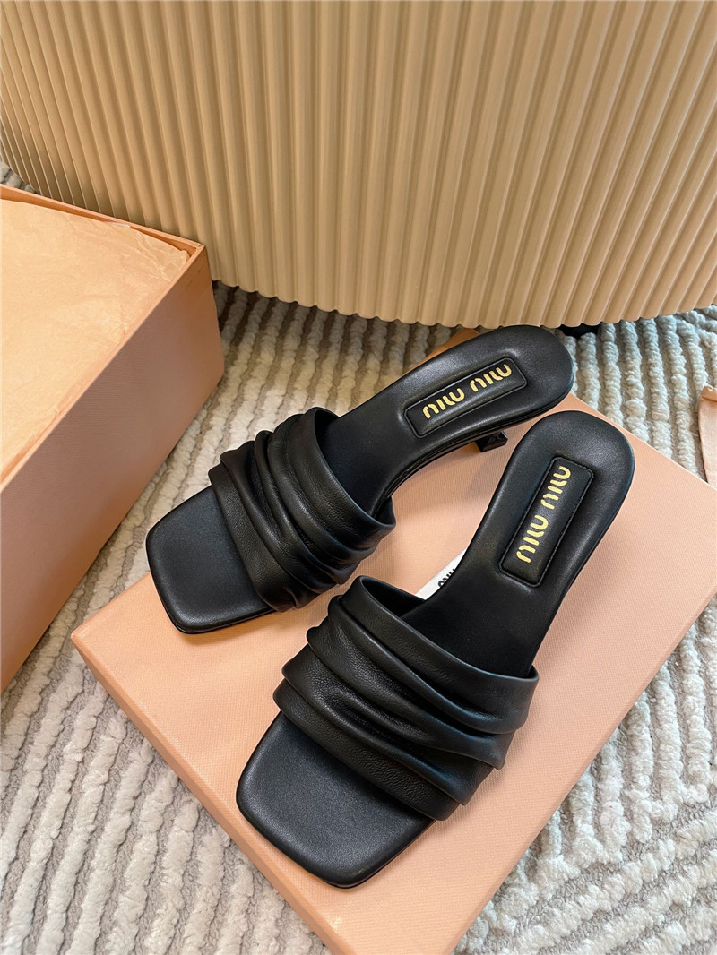 miumiu casual slippers maison margiela replica shoes