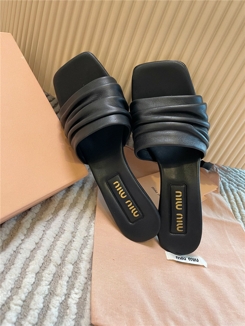 miumiu casual slippers maison margiela replica shoes