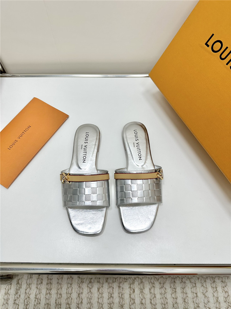 l0vis vvtt0n lv summer slippers Marg*e1a replica shoes