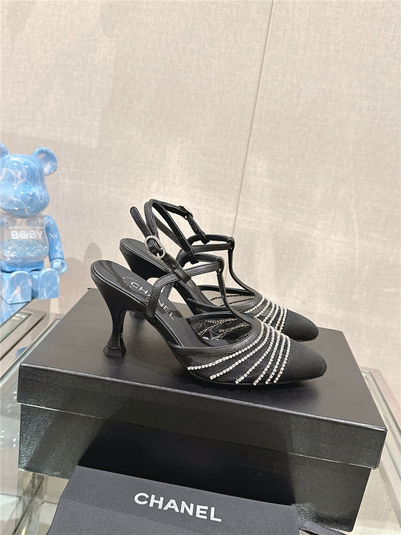 Chanel Interlocking Logo T-Strap Pumps in Black