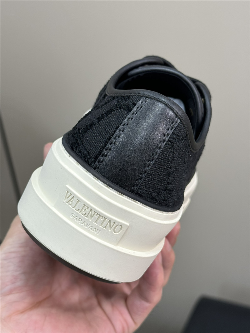 Va1e*ntin0 black canvas flat sneakers