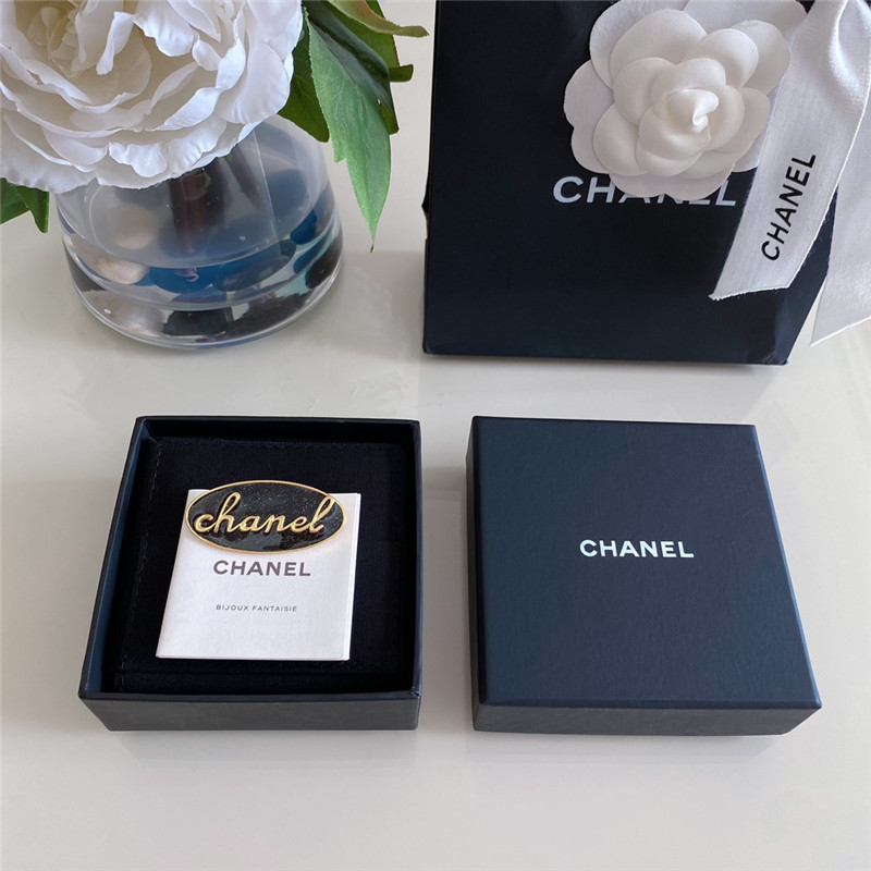 Chanel english letter enamel brooch