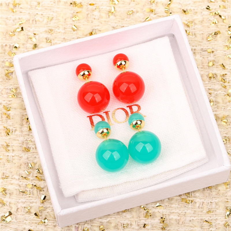 dior candy size bead earrings