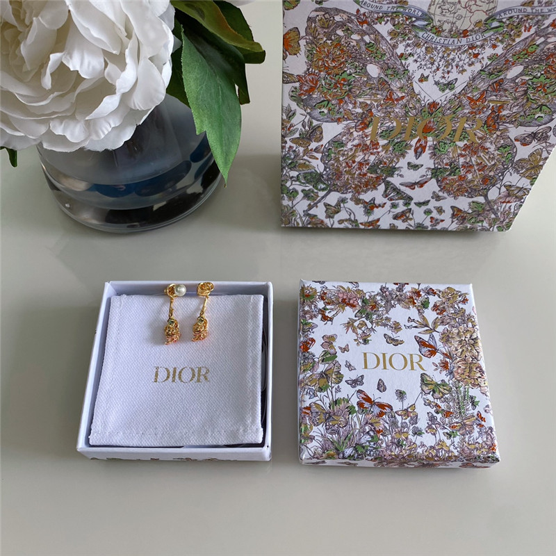 dior pearl rose earrings