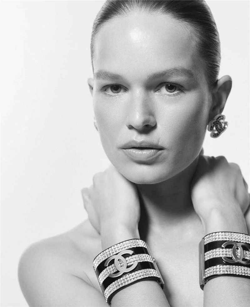 Ch**el acrylic star double c earrings