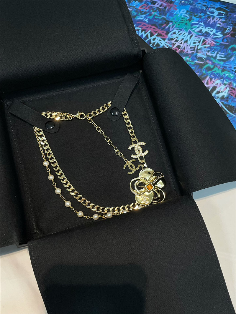 Ch**el double camellia necklace