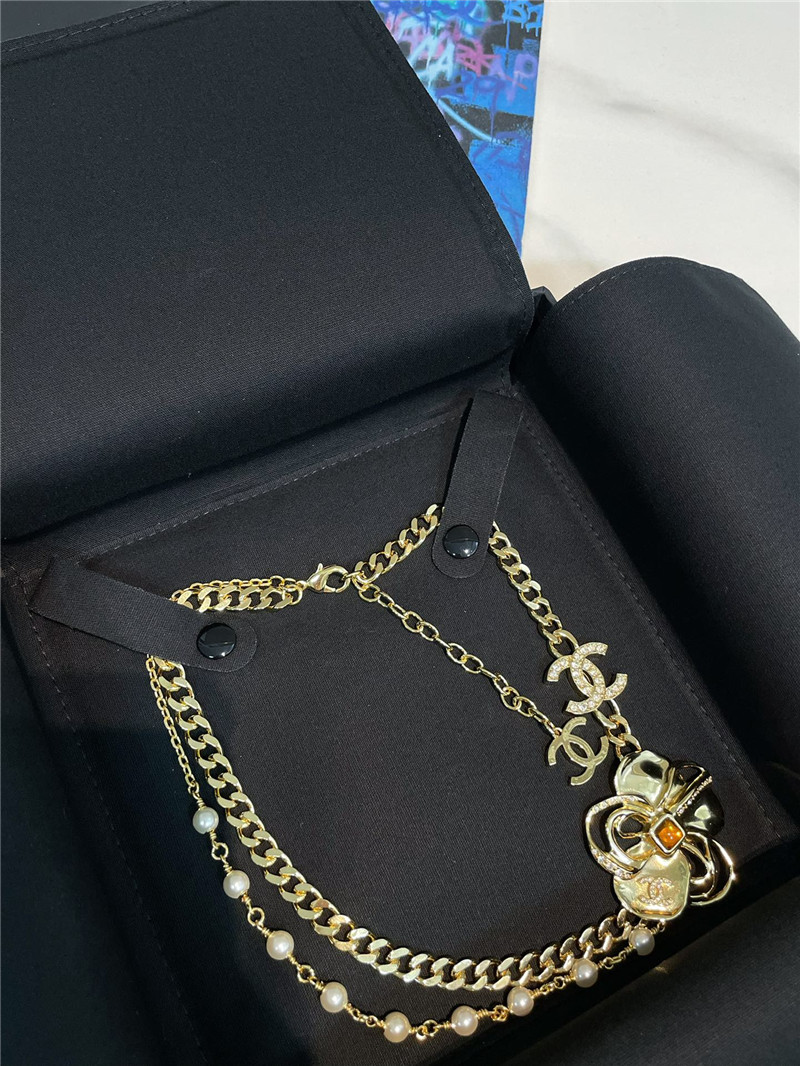 Ch**el double camellia necklace