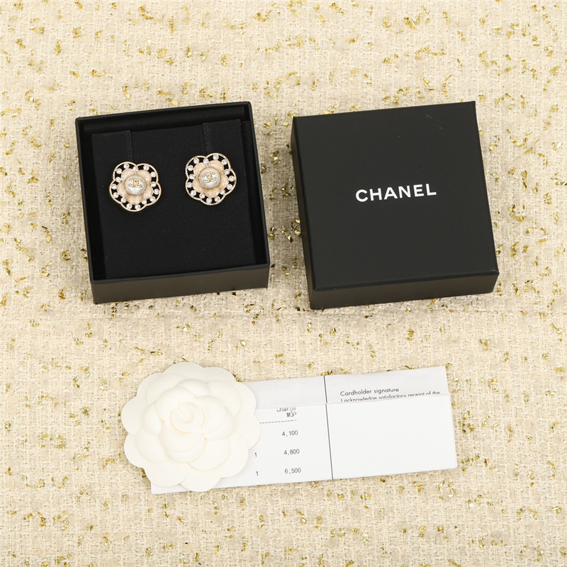 Chanel camellia franc earrings