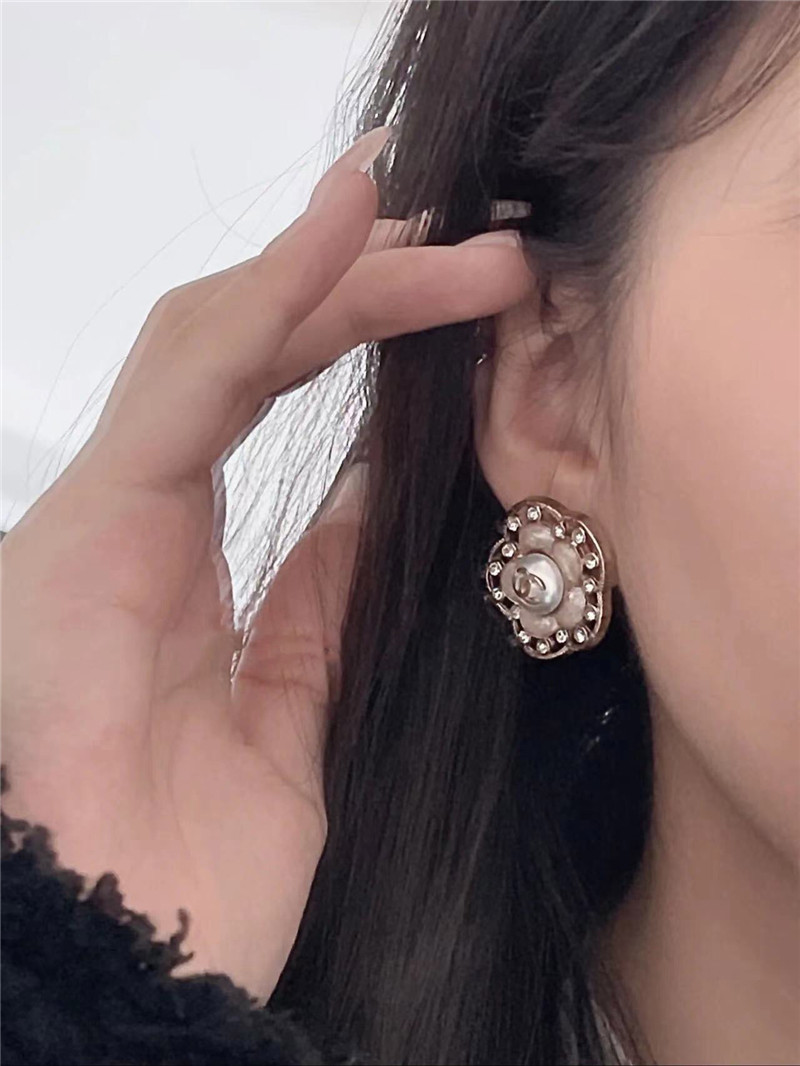 Chanel camellia franc earrings