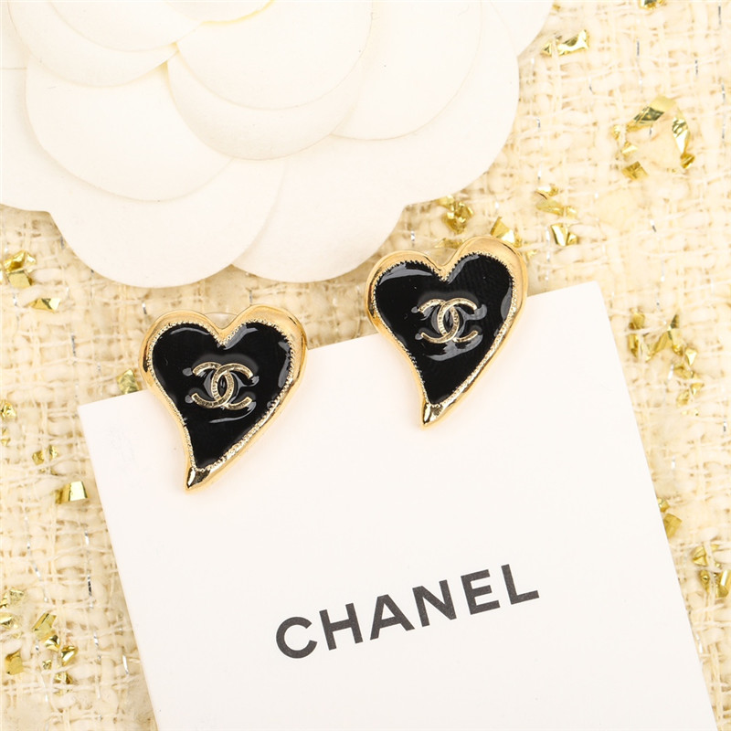 Ch**el dripping oil love double c earrings
