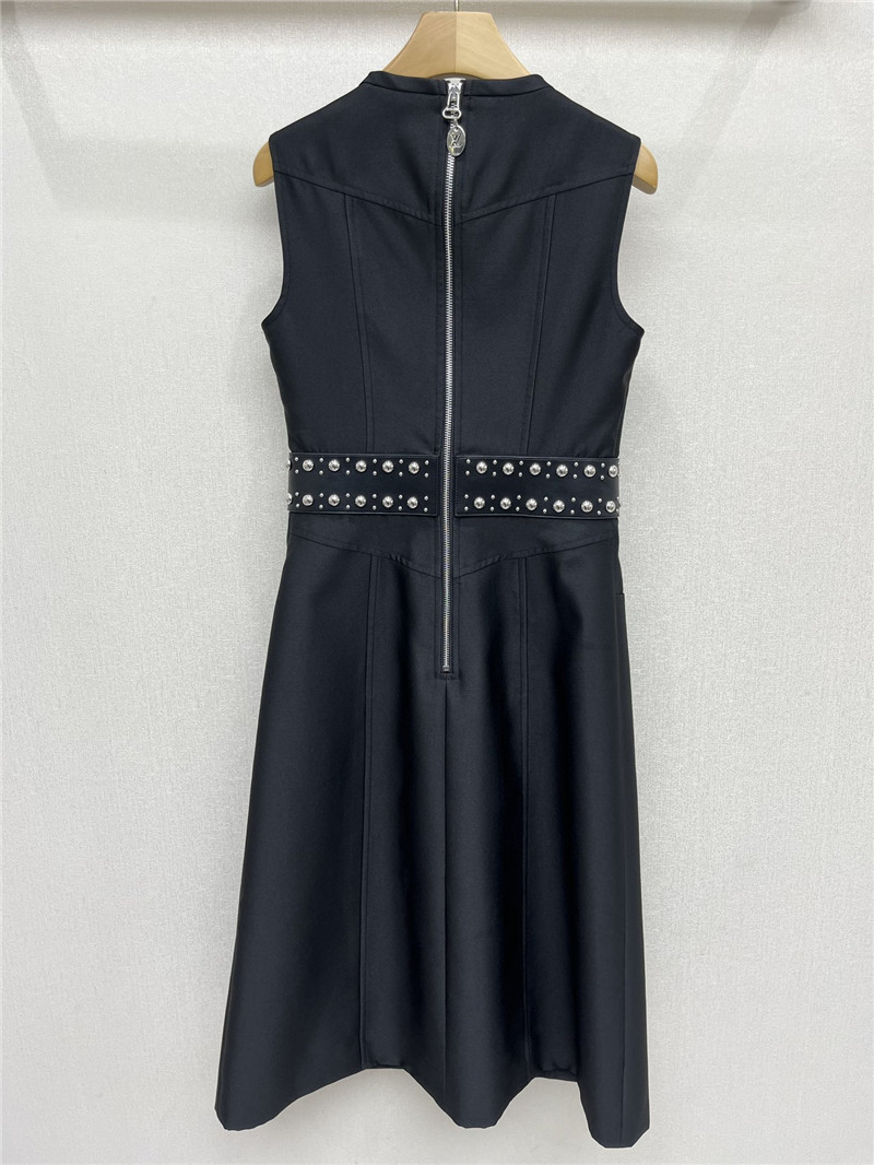 l0vis Vvtt0n lv sleeveless dress