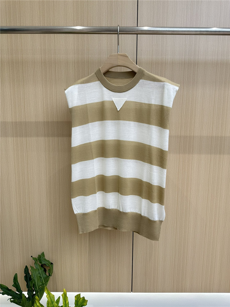 prada triangle logo wool sleeveless top replica d&g clothing