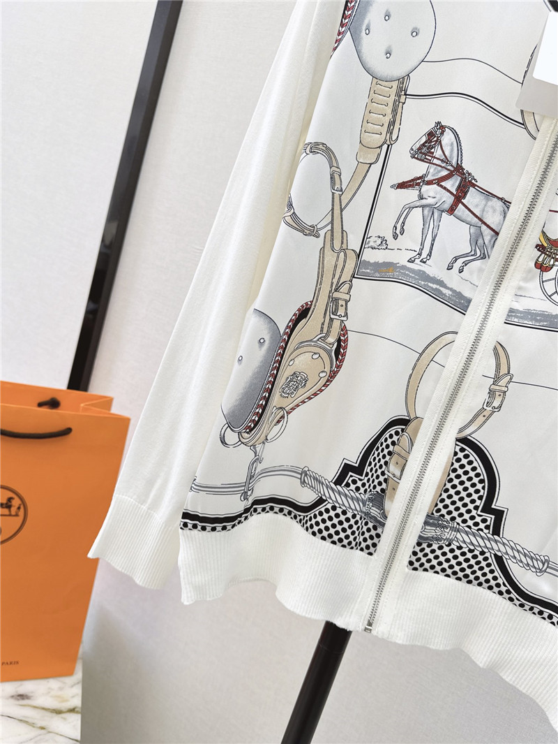 H**me5 horse printed cardigan in white