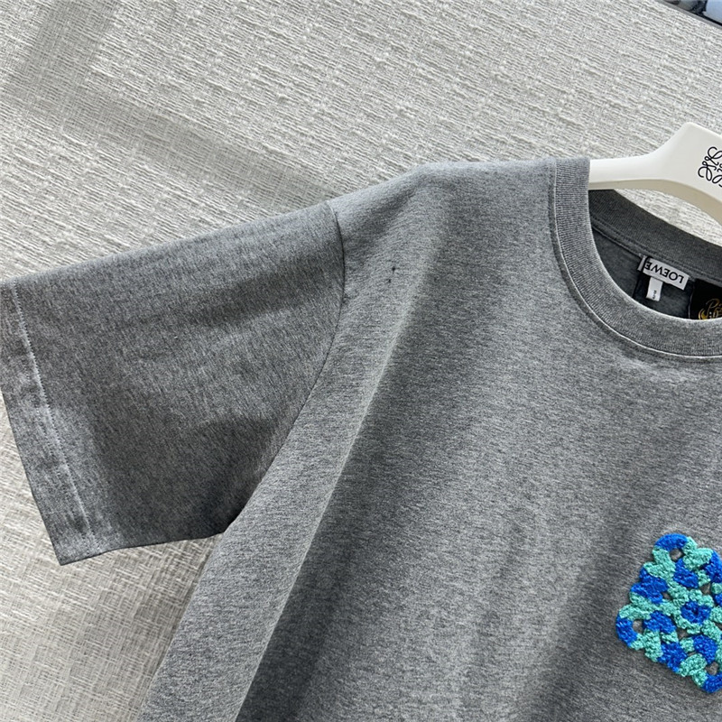 L0ew*! toothbrush embroidered large logo t-shirt replica clothes