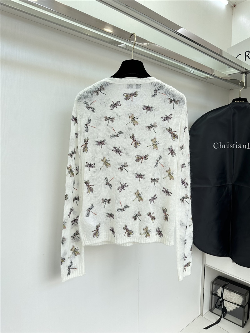 D10r embroidery dragonfly sweater in white