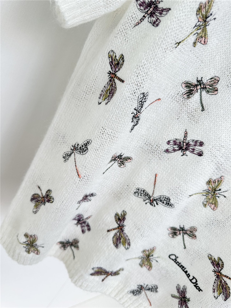 D10r embroidery dragonfly t-shirt in white